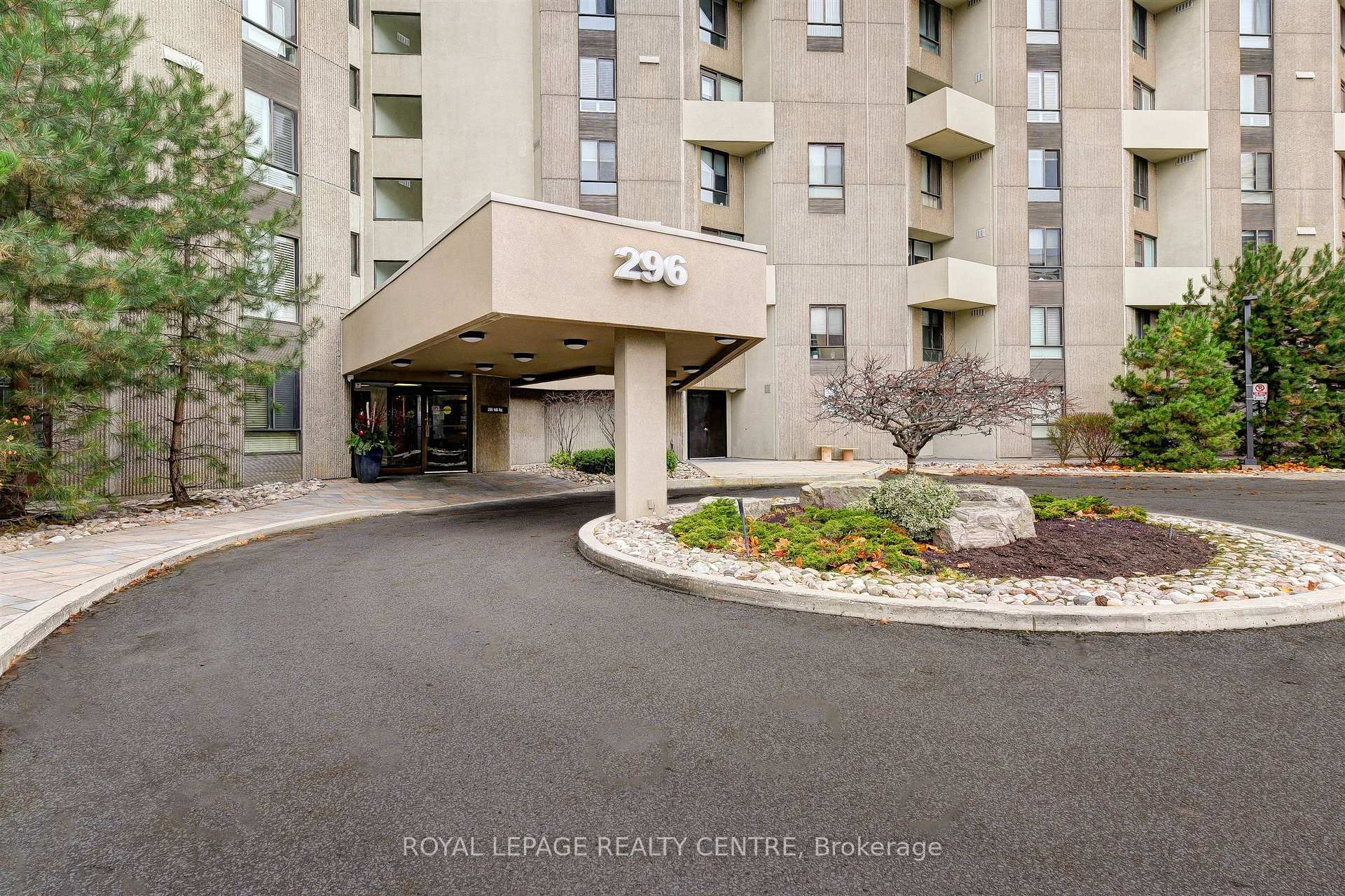 B4 - 296 Mill Road Toronto Ontario Canada Sale residential Varun Sirohi HomeLife Superstars Real Estate Ltd., Brokerage*