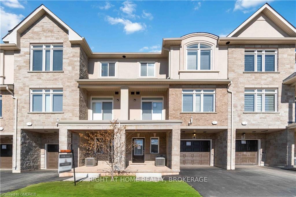 8 - 40 zinfandel Drive Hamilton Ontario Canada Rent residential Neeraj Garg Right at Home Realty, Brokerage*