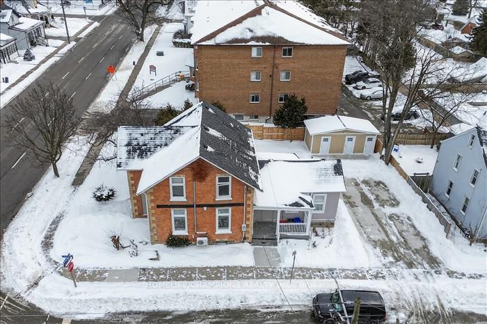 168 Centre Street S Oshawa Ontario Canada Sale residential Utayan Ponnuthurai HomeLife/Champions Realty Inc., Brokerage*