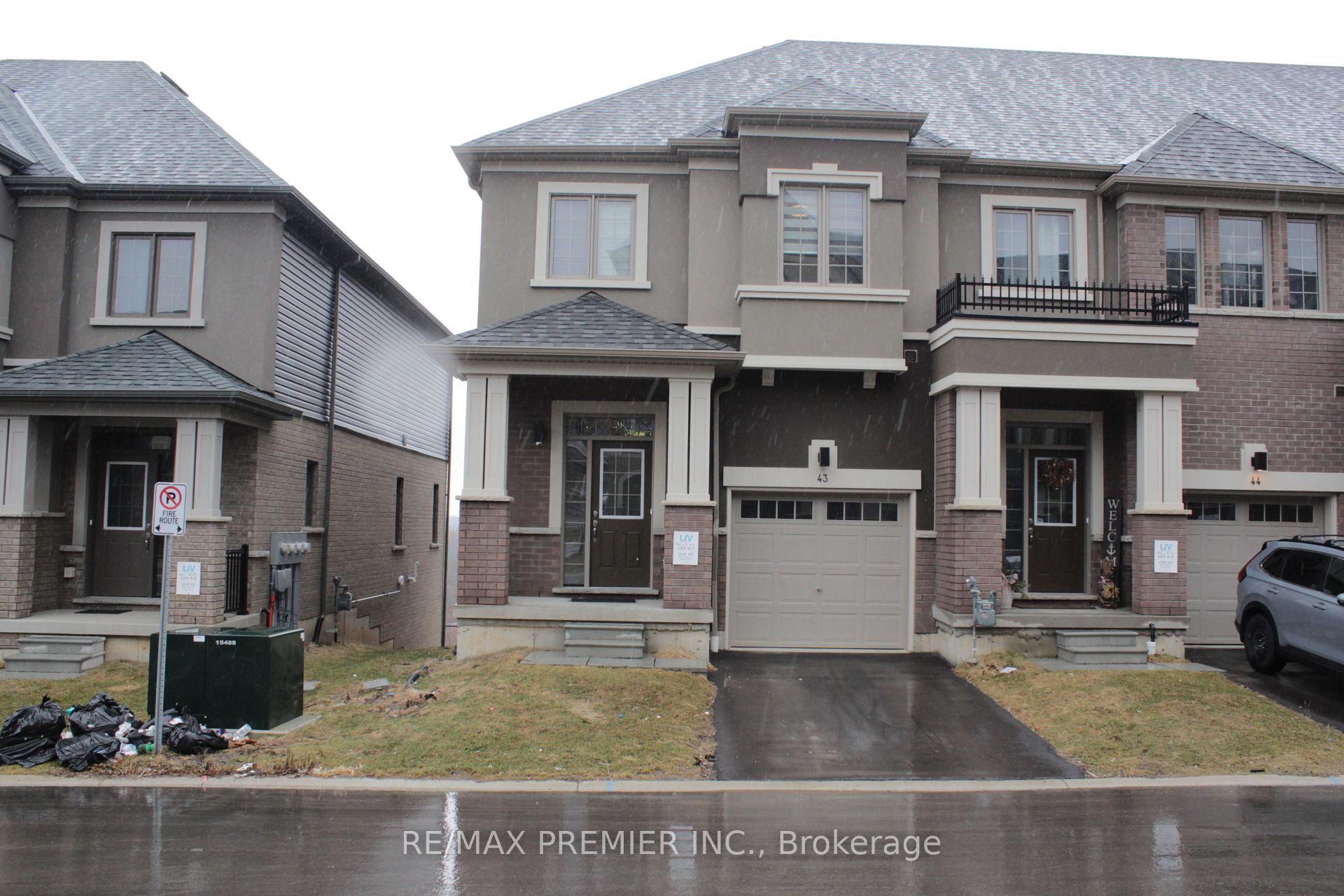 51 Mullholland Avenue Cambridge Ontario Canada Rent residential Kaleem Salahuddin RE/MAX PREMIER INC. Brokerage*