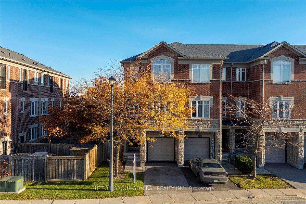 1 - 2600 GLENGARRY Road Mississauga Ontario Canada Sale residential ABDULLAH YASIN Sutton Group-Admiral Realty Inc., Brokerage *