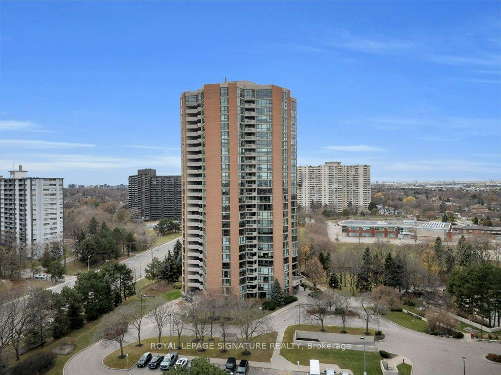 2511 - 2000 Islington Avenue Toronto Ontario Canada Sale residential Paul Mazzei VestCore Realty Corp., Brokerage