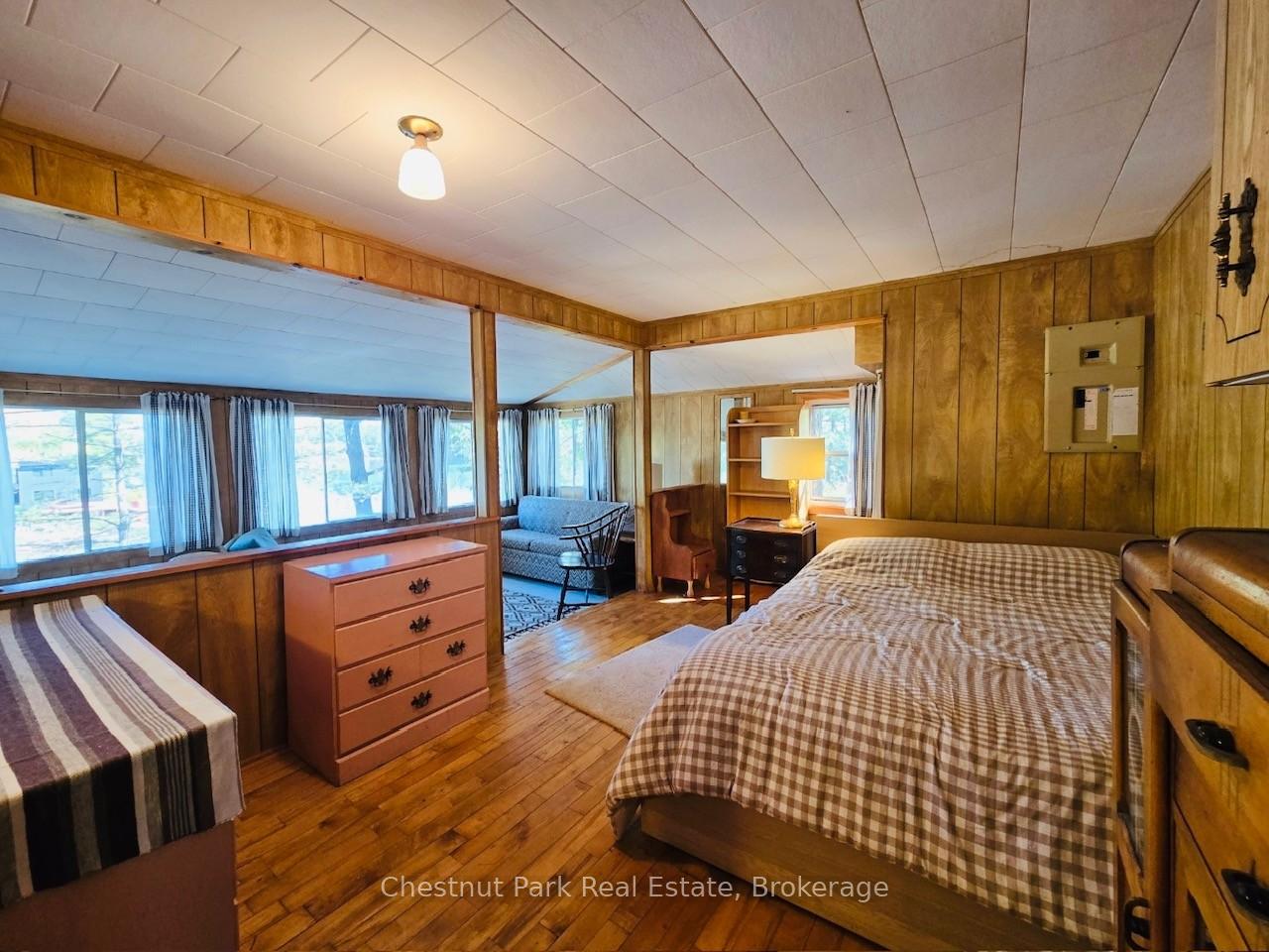 3 Bedroom Single Family Home/House's Image 35