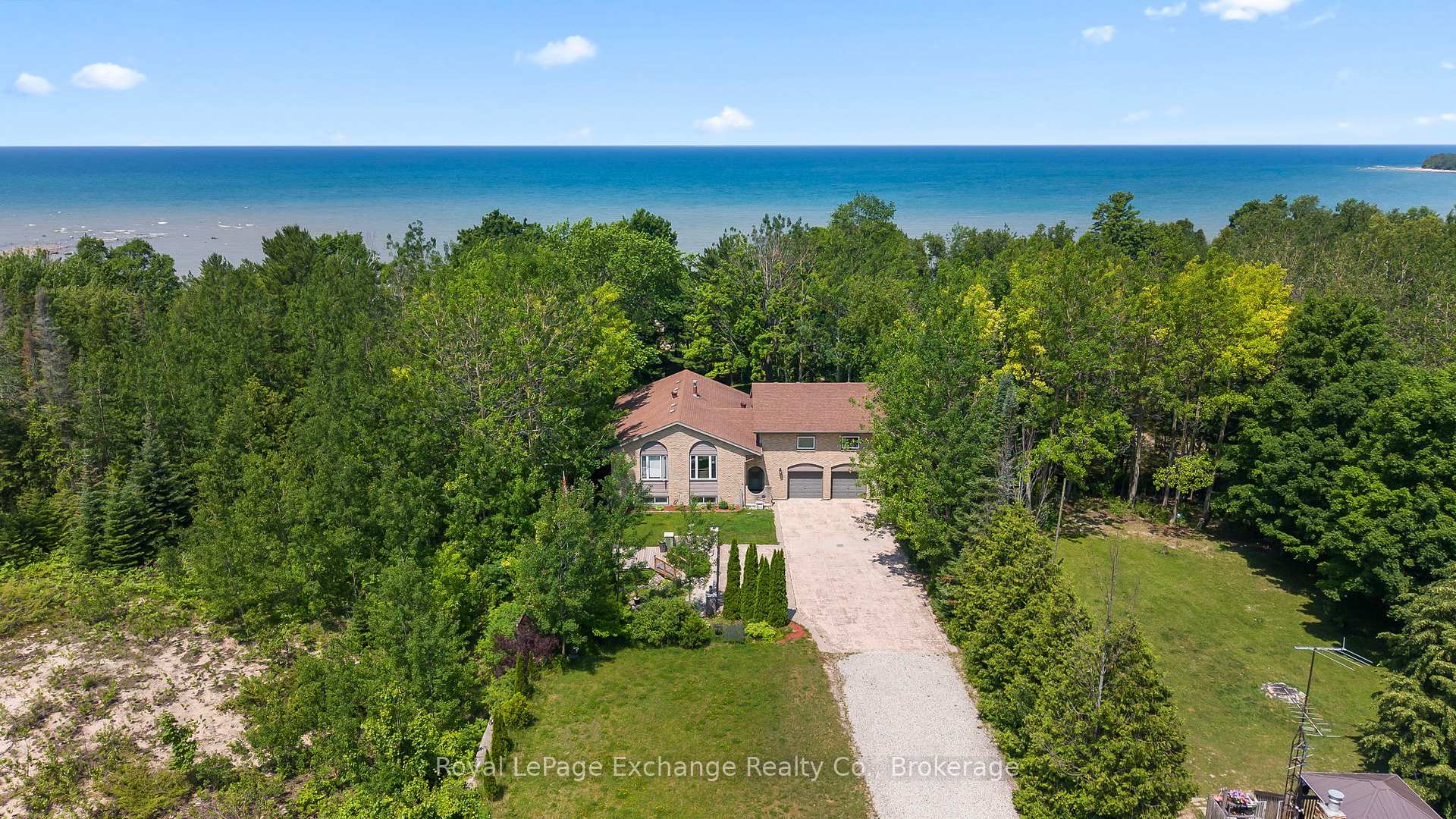 71 Upper Lorne Beach Road Kincardine Ontario Canada Sale residential Glenis Vardy Royal LePage Exchange Realty Co., Brokerage*