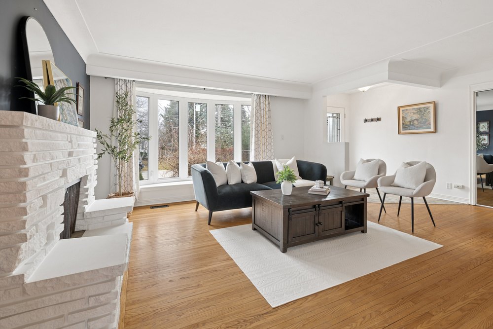 4 Bedroom Single Family Home/House's Image 4