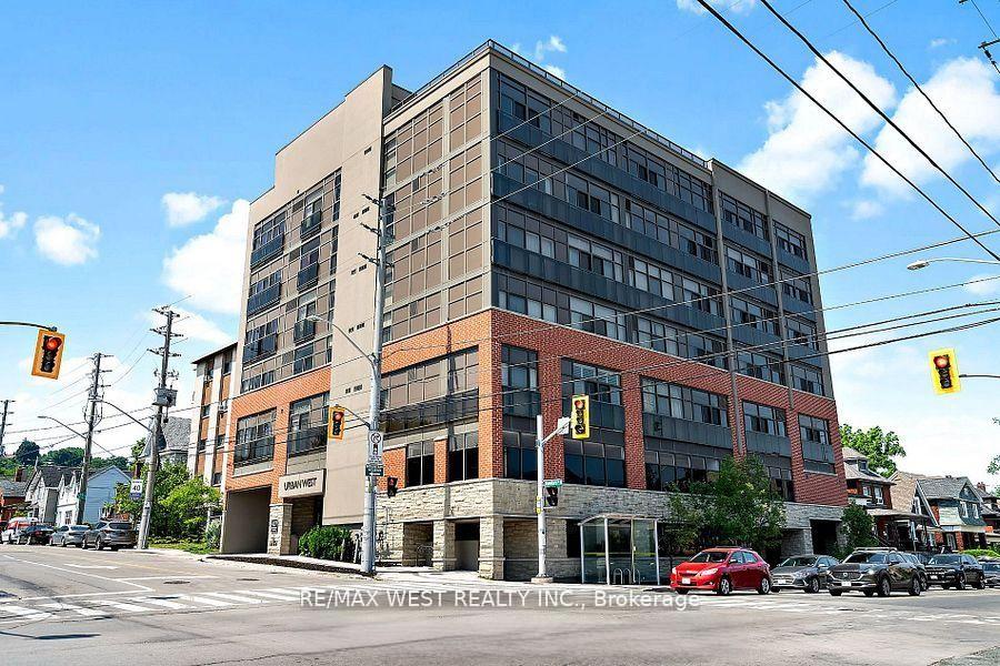 406 - 427 Aberdeen Avenue Hamilton Ontario Canada Sale residential Helen Nioras RE/MAX West Realty Inc., Brokerage *