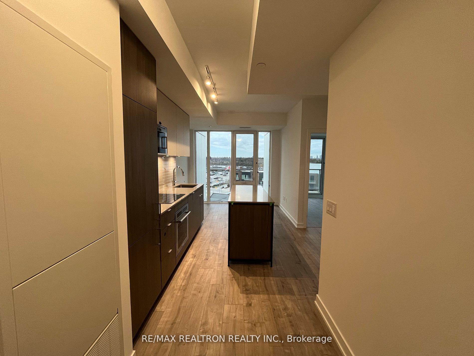 817 - 220 Missinnihe Way Mississauga Ontario Canada Rent residential Fred Khaddad RE/MAX Realtron Realty Inc., Brokerage*