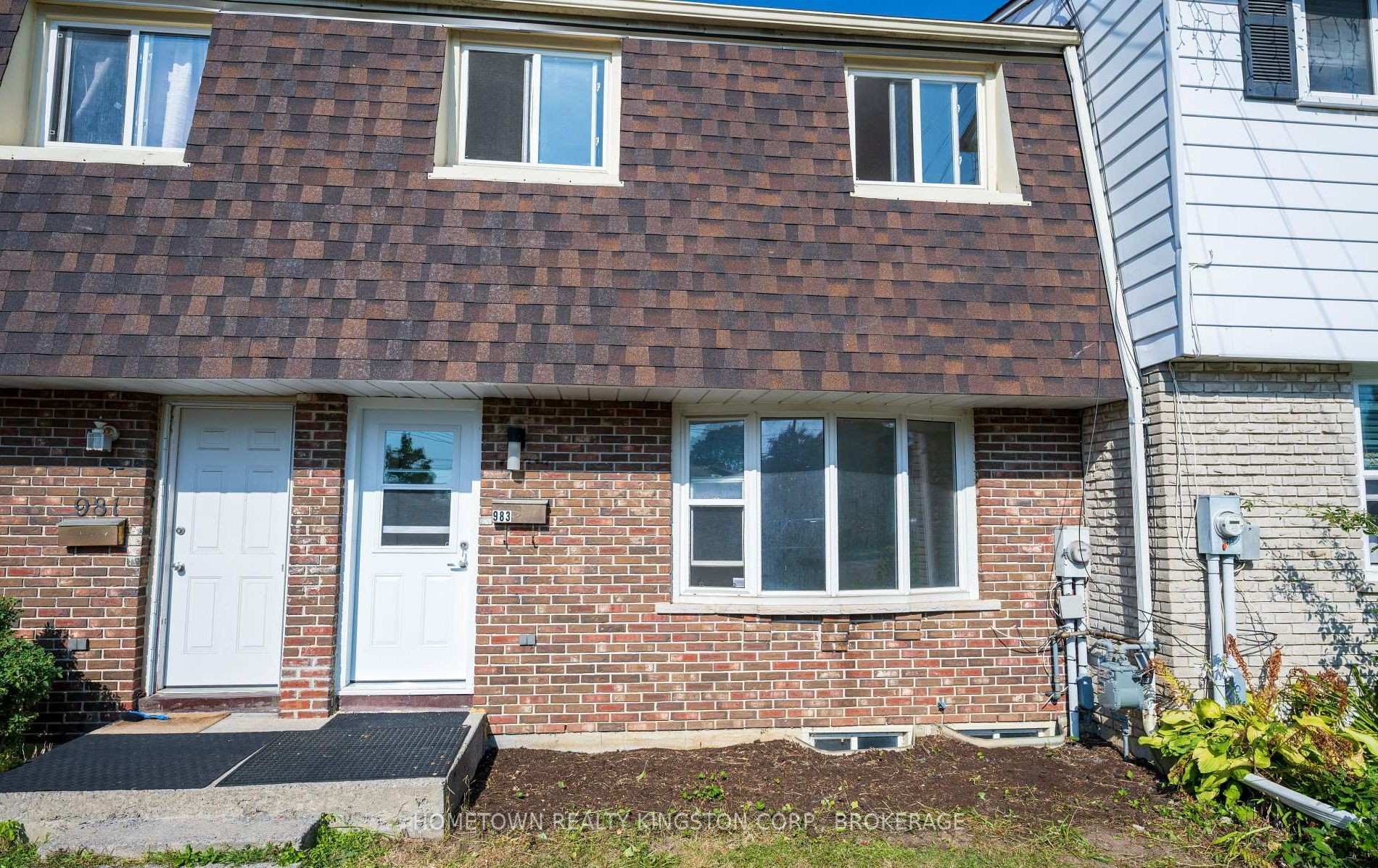 983 Oakview Avenue Kingston Ontario Canada Sale residential Mark Pruefer Sutton Group - Masters Realty Inc., Brokerage*