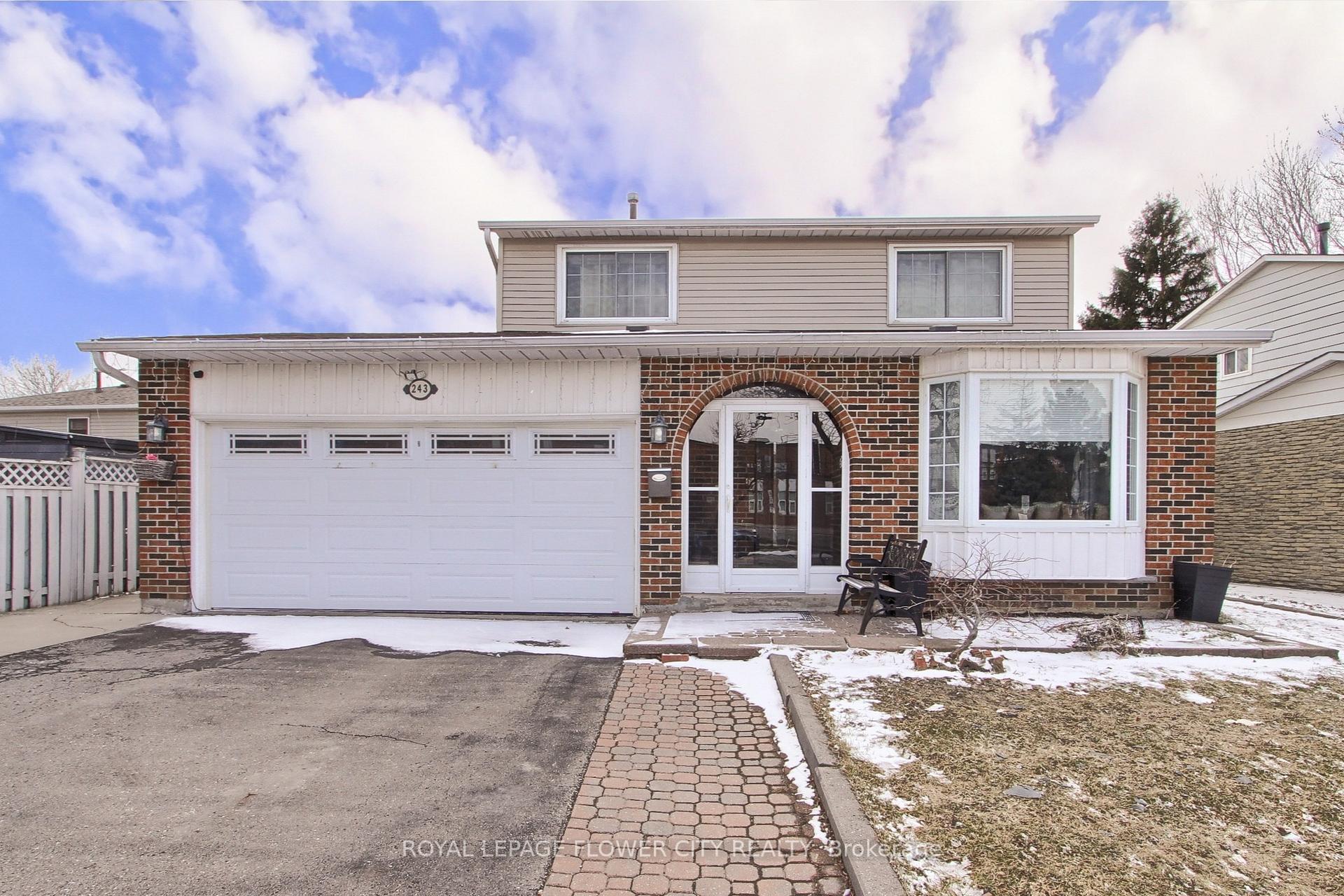 243 Centre Street N Brampton Ontario Canada Rent residential Deepak Gupta Royal LePage Flower City Realty Inc., Brokerage*