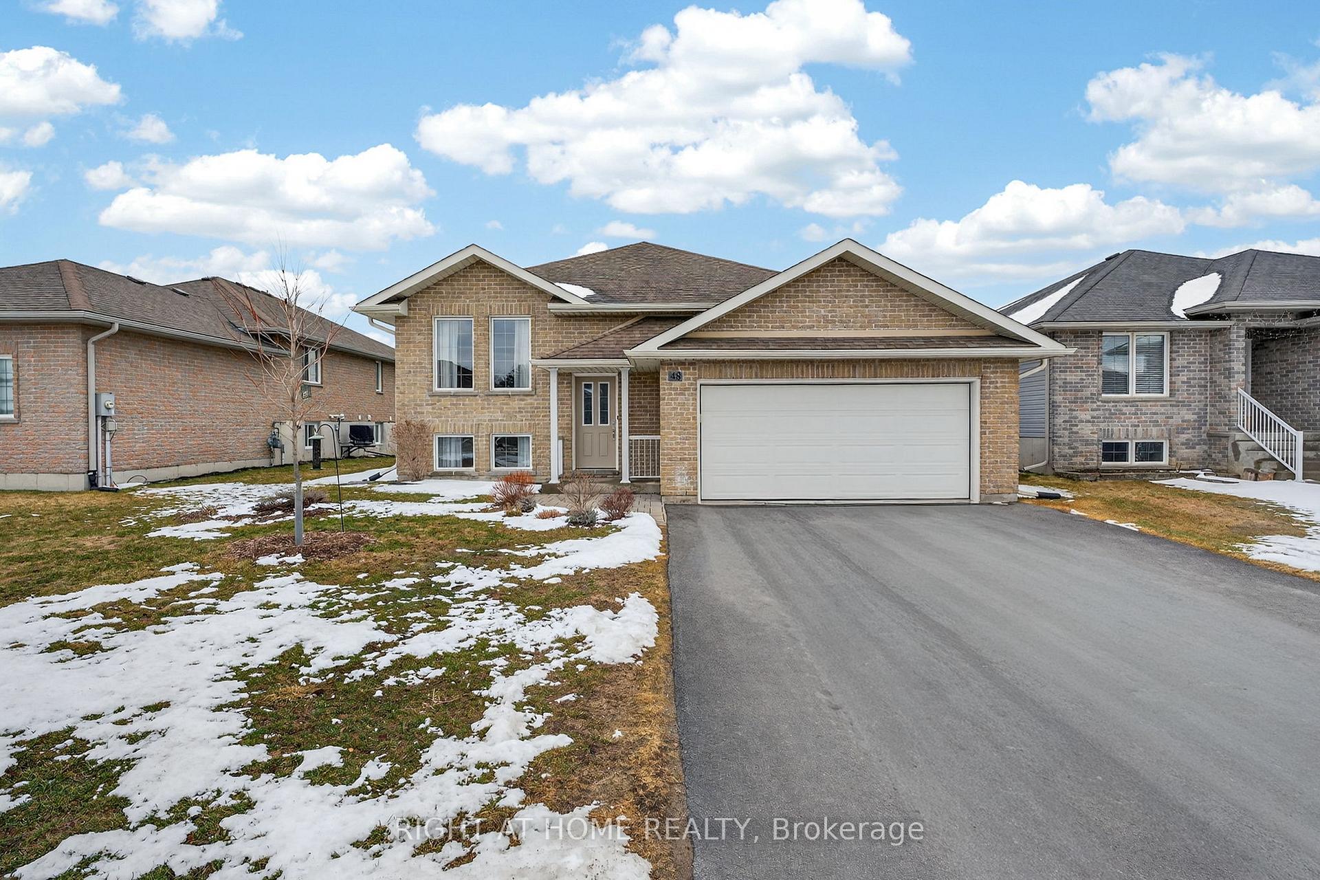 48 Freedom Crescent Quinte West Ontario Canada Sale residential Kenneth Arseneault Right at Home Realty, Brokerage*