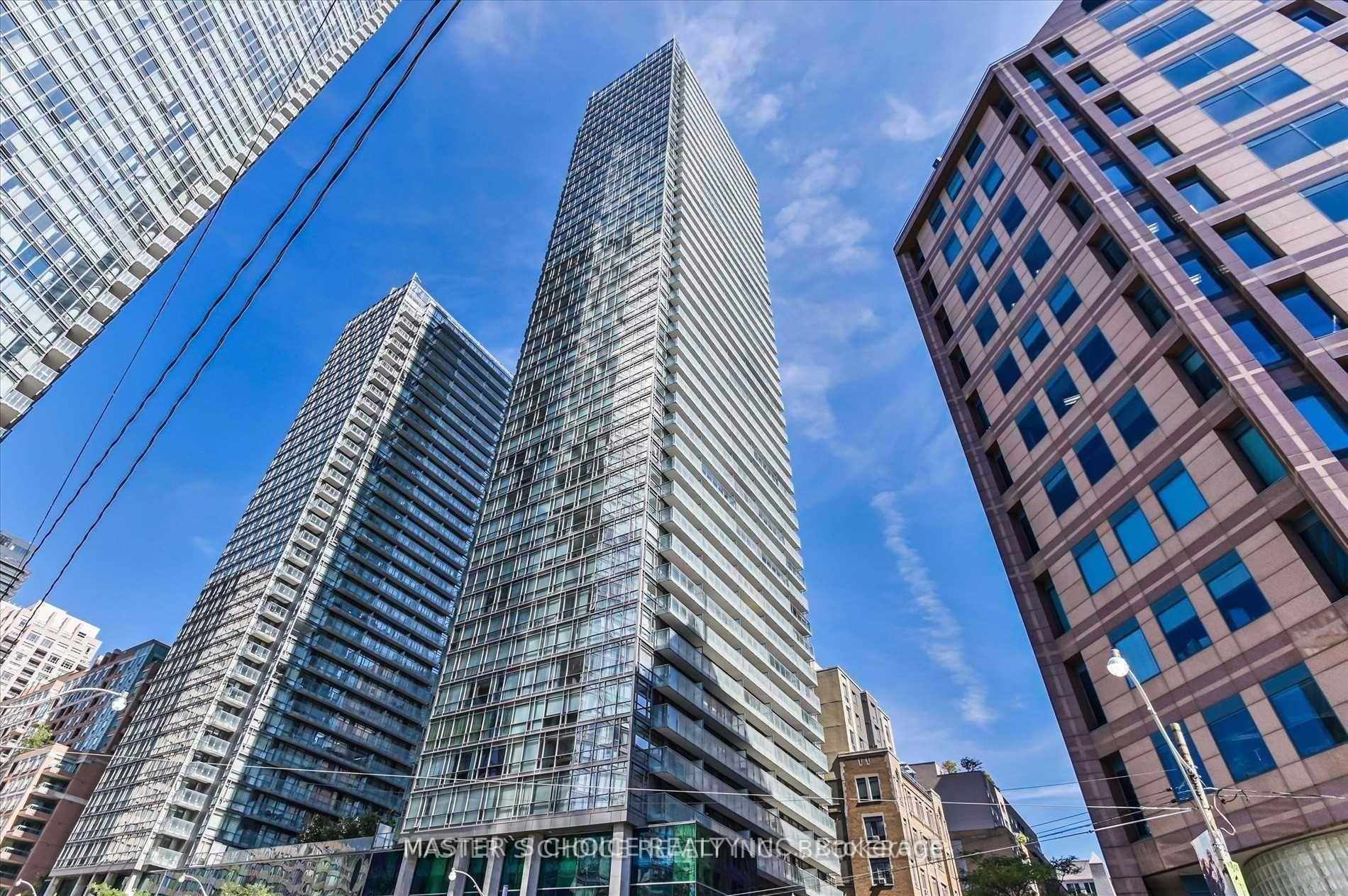 2408 - 38 Grenville Street Toronto Ontario Canada Sale residential Gloria Reynolds INCOM OFFICE SAMPLE