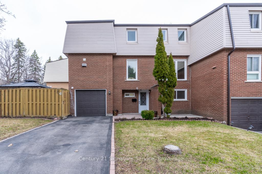 45 - 3175 Kirwin Avenue Mississauga Ontario Canada Sale residential Lee Miguel Gonzalez Century 21 Signature Service, Brokerage