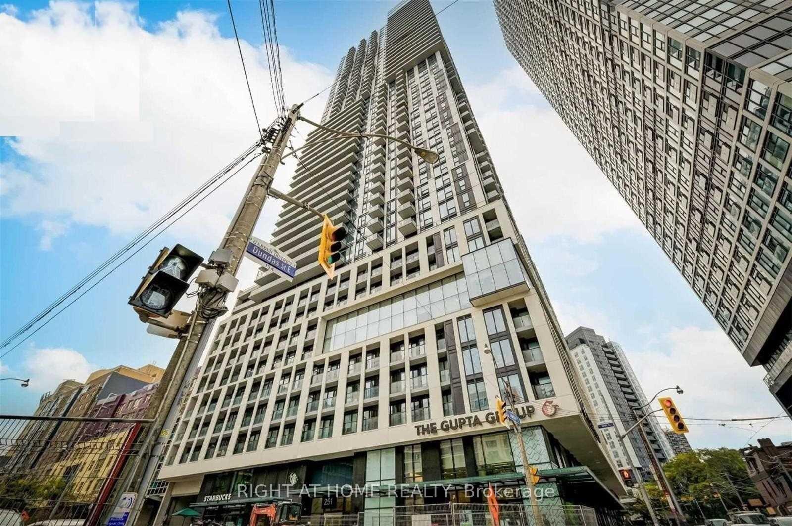 3713 - 251 Jarvis Street Toronto Ontario Canada Rent residential Angela Wong Right at Home Realty, Brokerage*