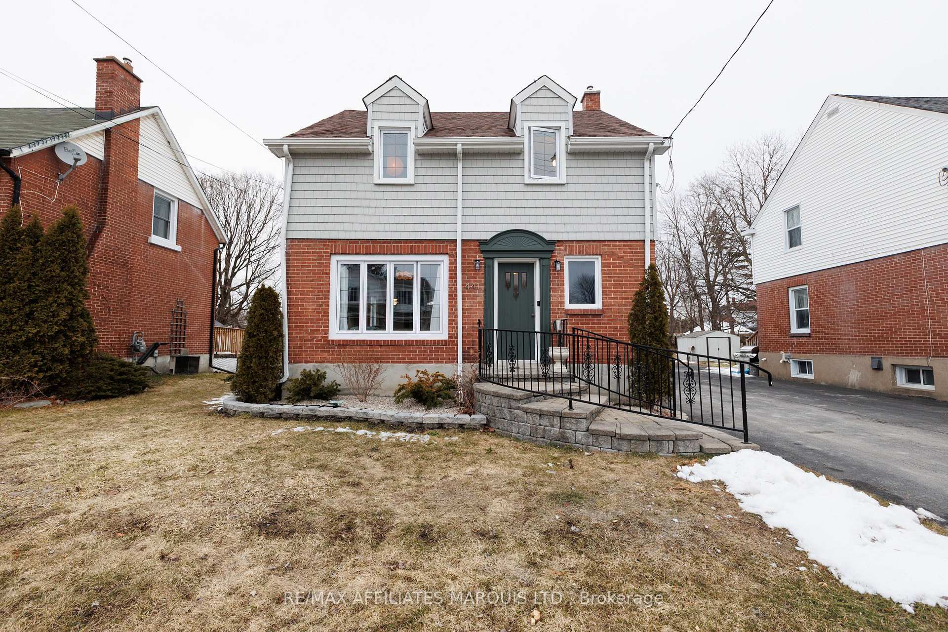 441 York Street Cornwall Ontario Canada Sale residential   STORM REALTY Brokerage*