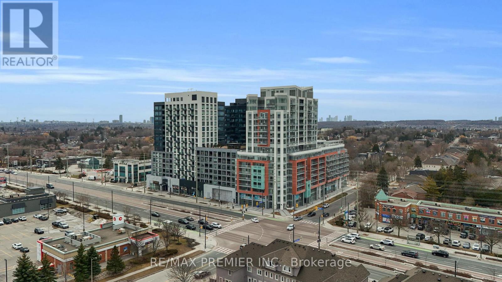 220 - 51 Baffin Court Richmond Hill Ontario Canada Sale residential Kaleem Salahuddin RE/MAX PREMIER INC. Brokerage*