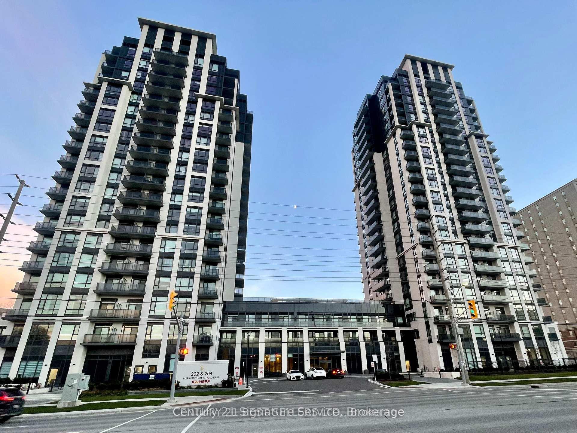 1906 - 202 Burnhamthorpe Road E Mississauga Ontario Canada Sale residential Lee Miguel Gonzalez Century 21 Signature Service, Brokerage