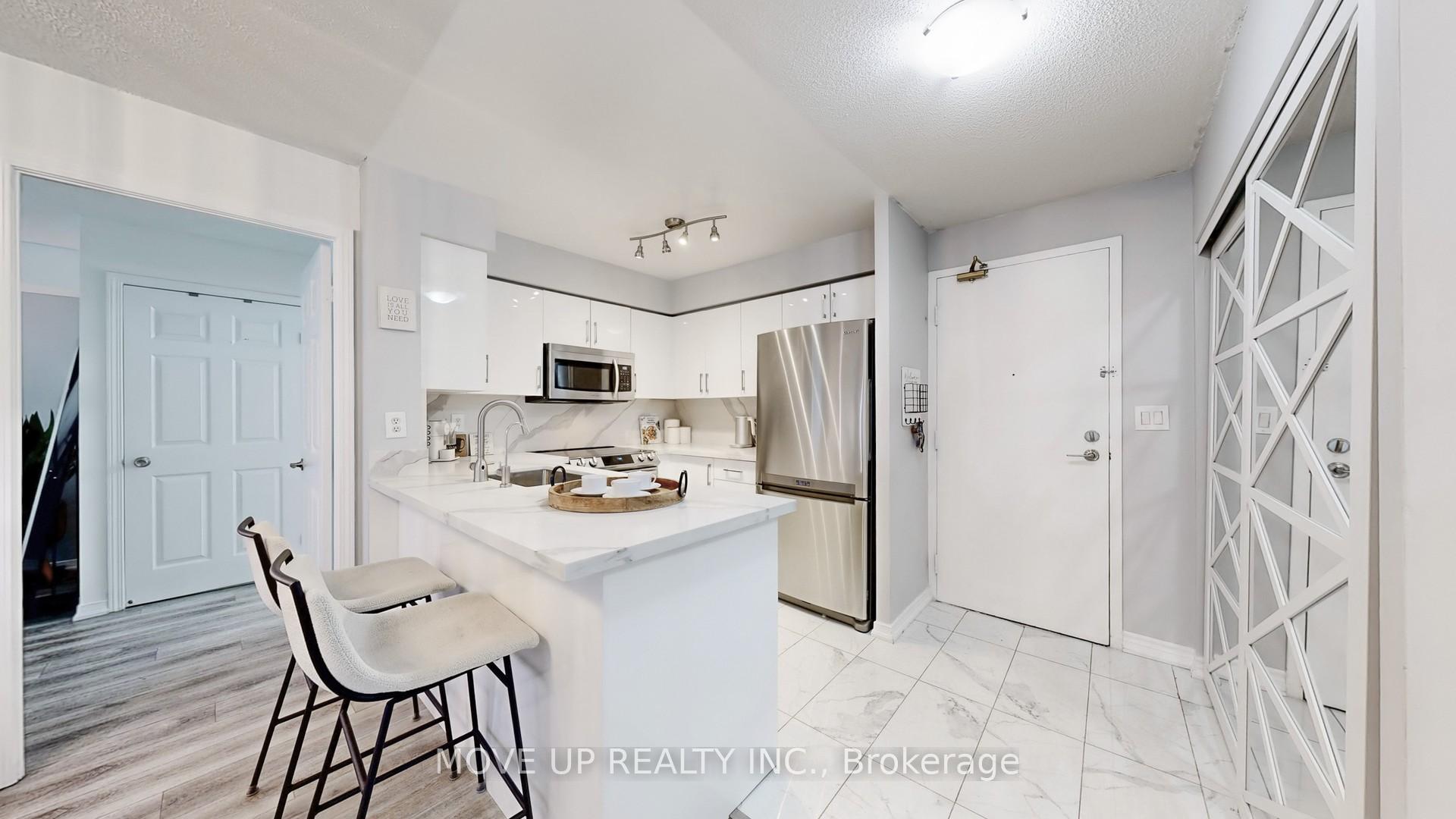 225 - 3 Ellesmere Street Richmond Hill Ontario Canada Sale residential   Move Up Realty Inc., Brokerage*