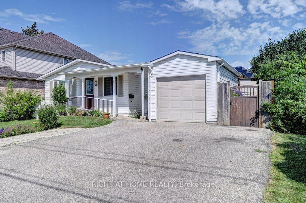 6 Ferndale Avenue Guelph Ontario Canada Sale residential Charles Dow Right at Home Realty, Brokerage*