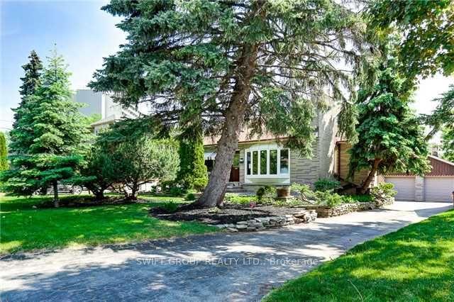 141 Kitchener Road Toronto Ontario Canada Sale residential Lola Cromwell INFINITE REAL ESTATE BROKERAGE INC.