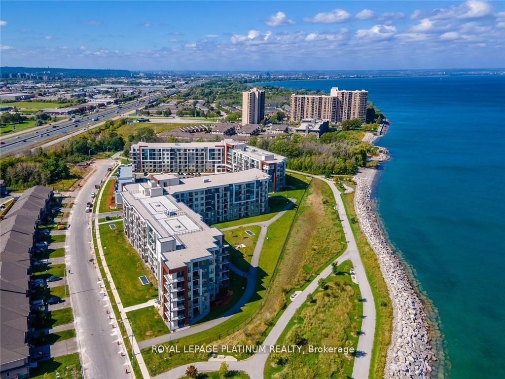 233 - 125 Shoreview Place Hamilton Ontario Canada Sale residential Karolina Mangat Royal Lepage Platinum Realty Brokerage