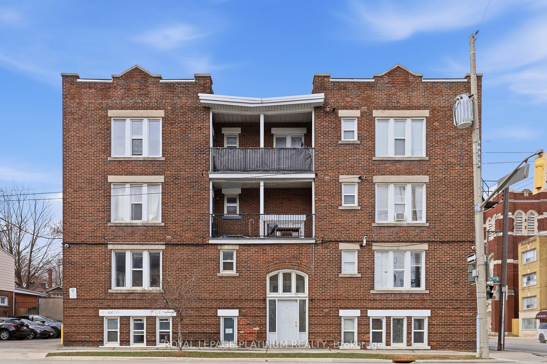7 - 120 Sherman Avenue S Hamilton Ontario Canada Rent residential Karolina Mangat Royal Lepage Platinum Realty Brokerage