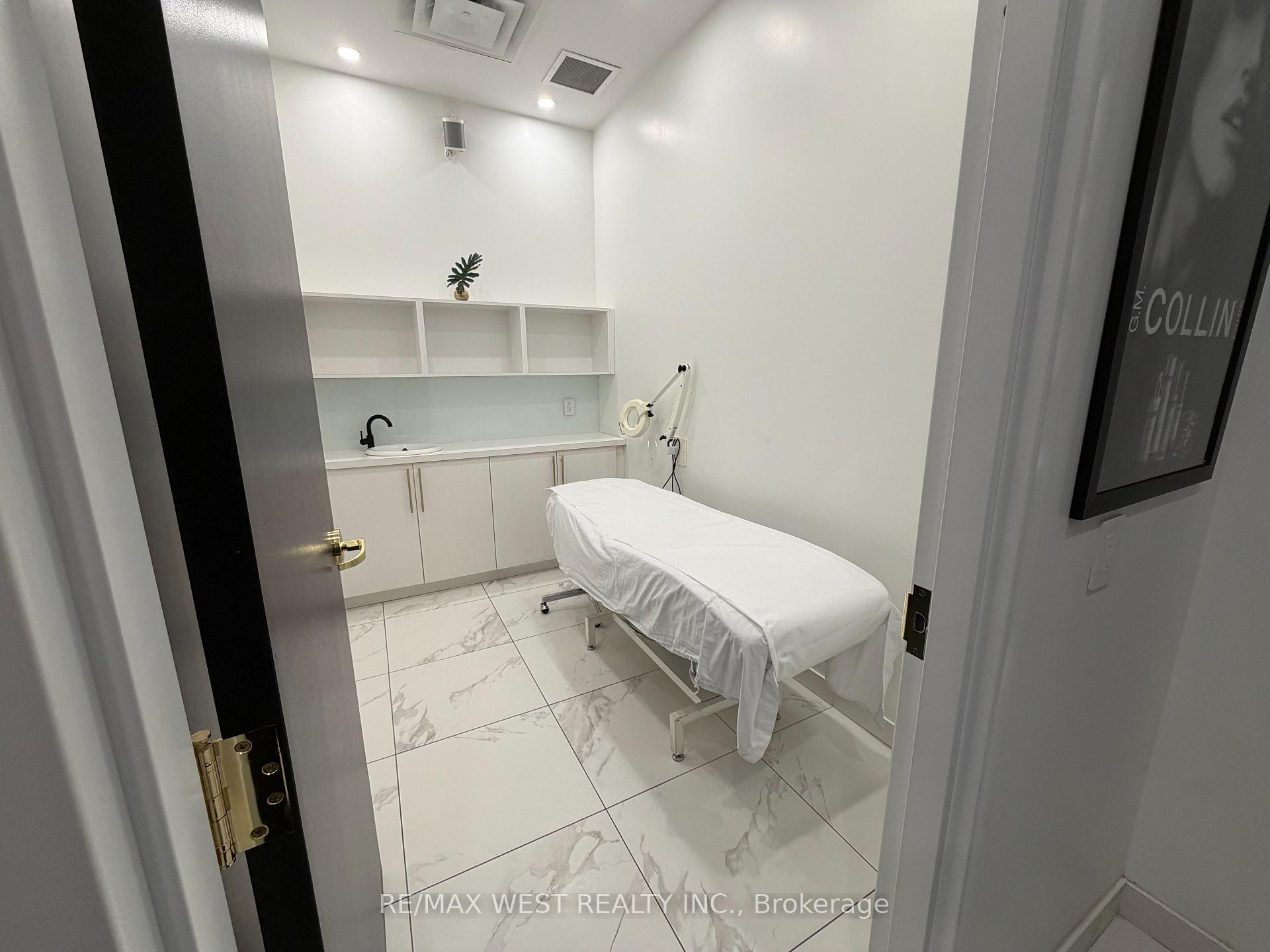 4 rm#2 - 5027 Hurontario Street Mississauga Ontario Canada Lease commercial Alizeh Shah Aslam RE/MAX West Realty Inc. Brokerage *