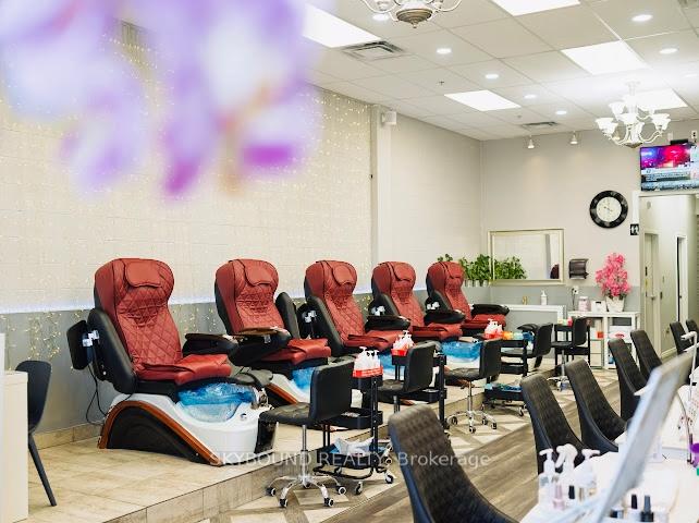 10 - 2499 Rutherford Road Vaughan Ontario Canada Sale commercial   Skybound Realty, Brokerage 