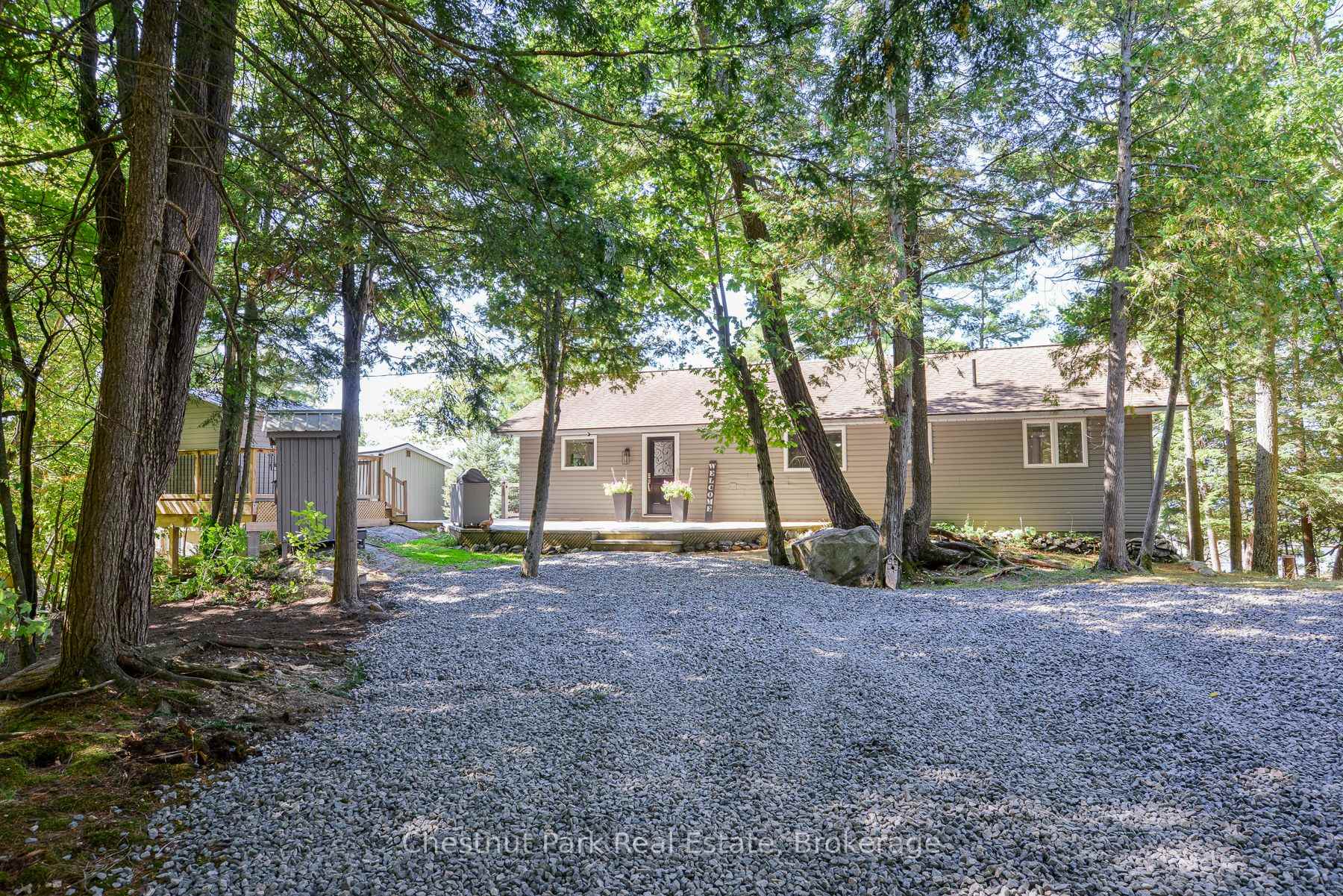 3 Bedroom Single Family Home/House's Image 29