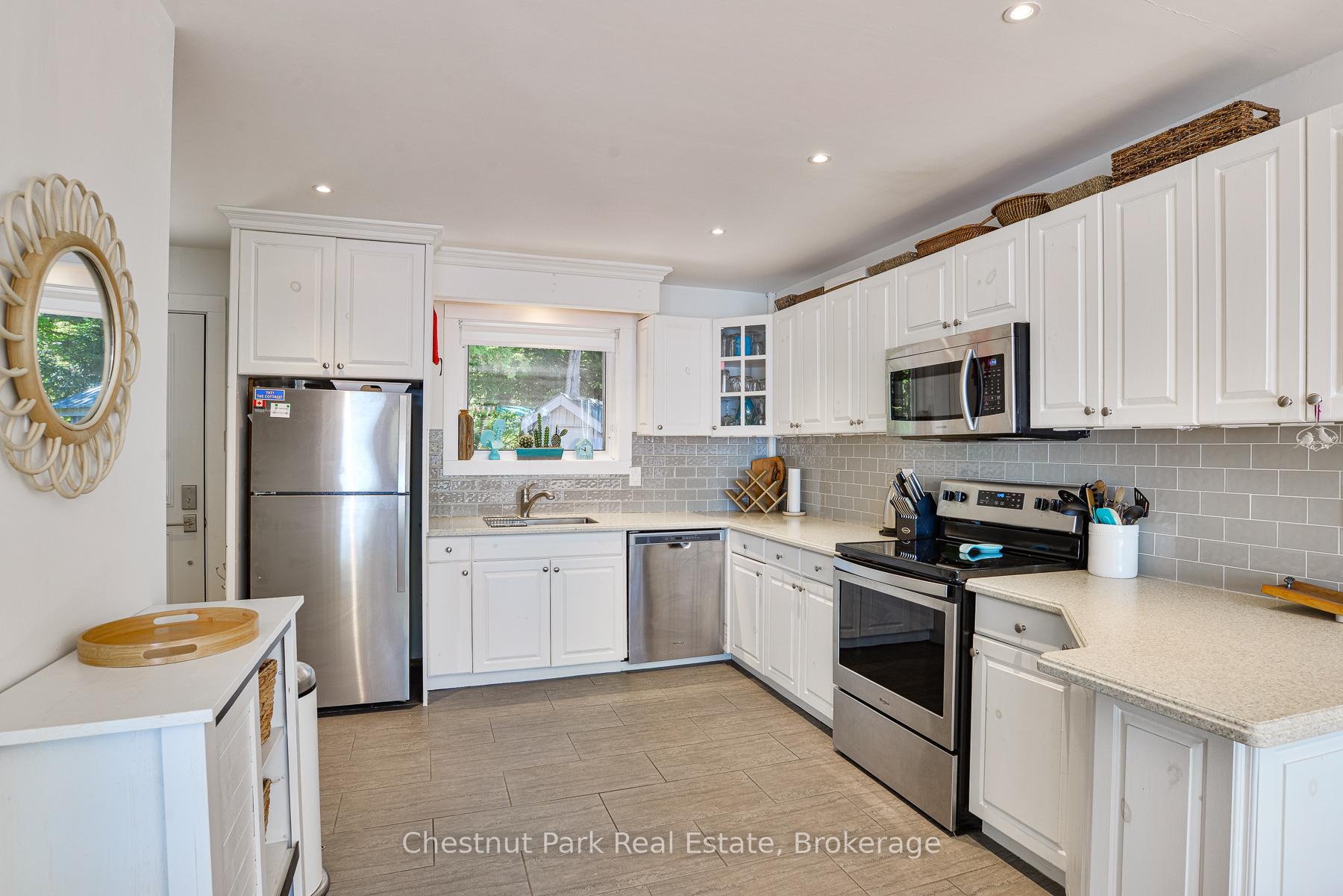 3 Bedroom Single Family Home/House's Image 3
