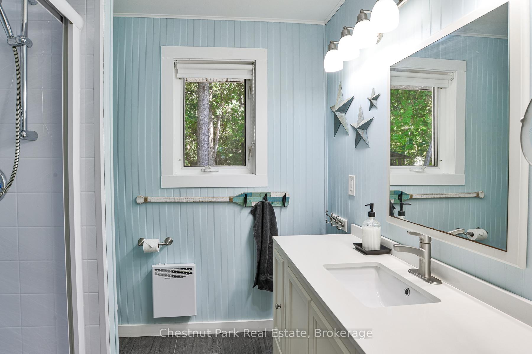 3 Bedroom Single Family Home/House's Image 11