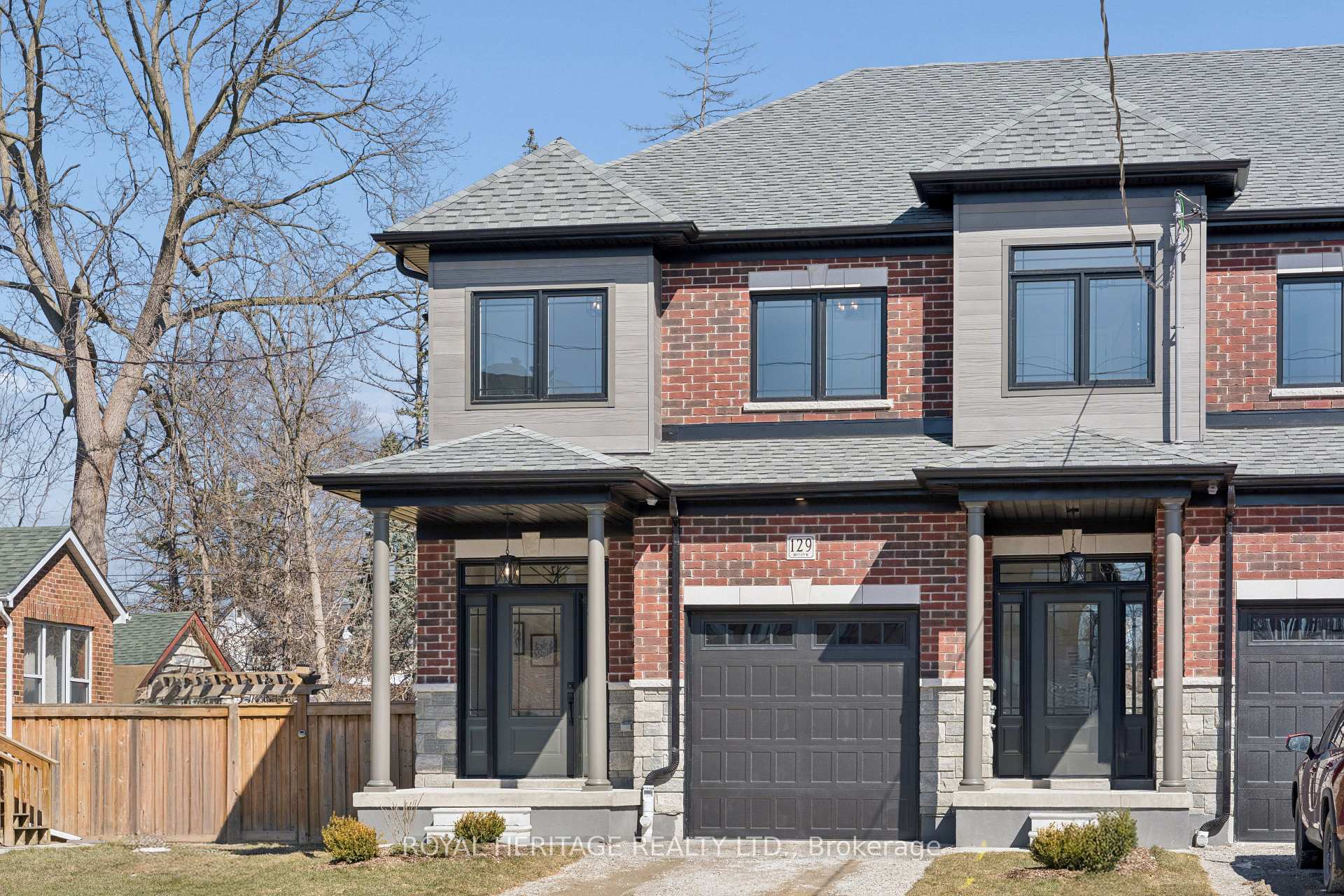 129 Hickory Street N Whitby Ontario Canada Sale residential Maurice and Eleanor King ROYAL HERITAGE REALTY LTD., BROKERAGE