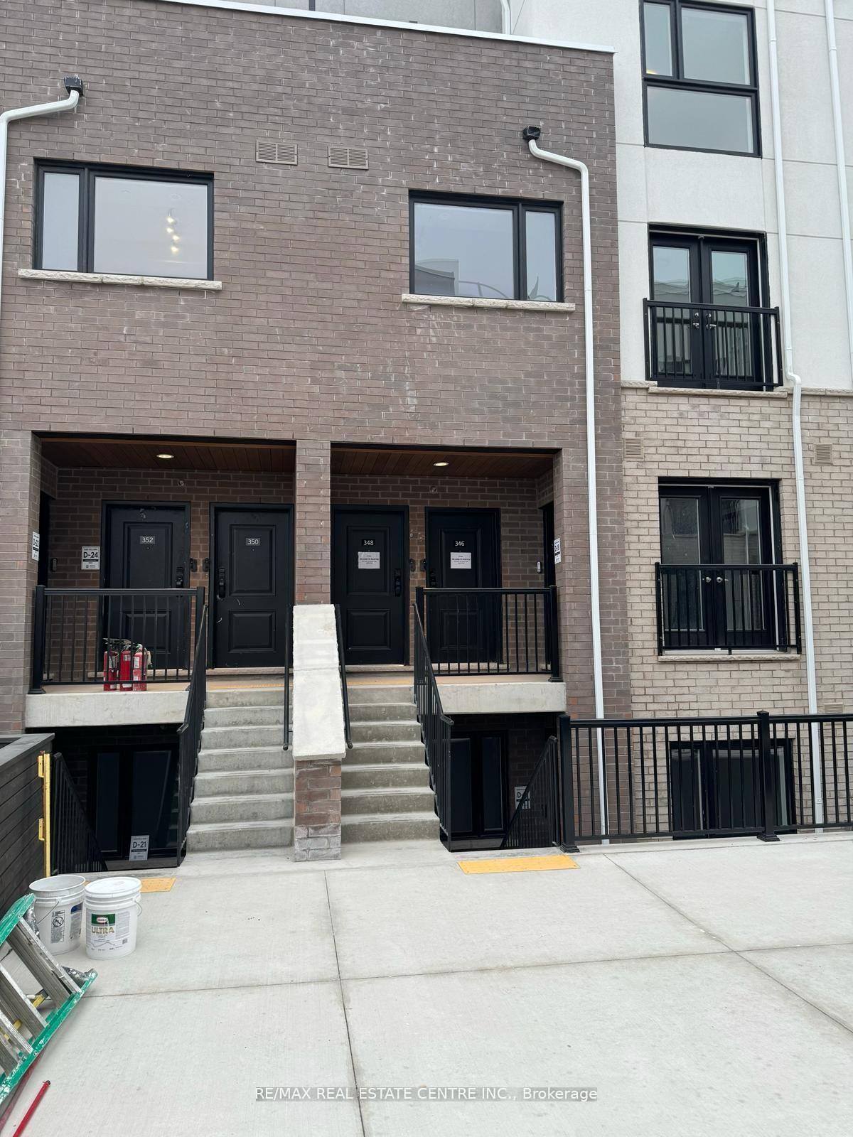 346 - 349 Wheat Boom Drive Oakville Ontario Canada Rent residential Sachit Shetty RE/MAX Real Estate Centre Inc., Brokerage*