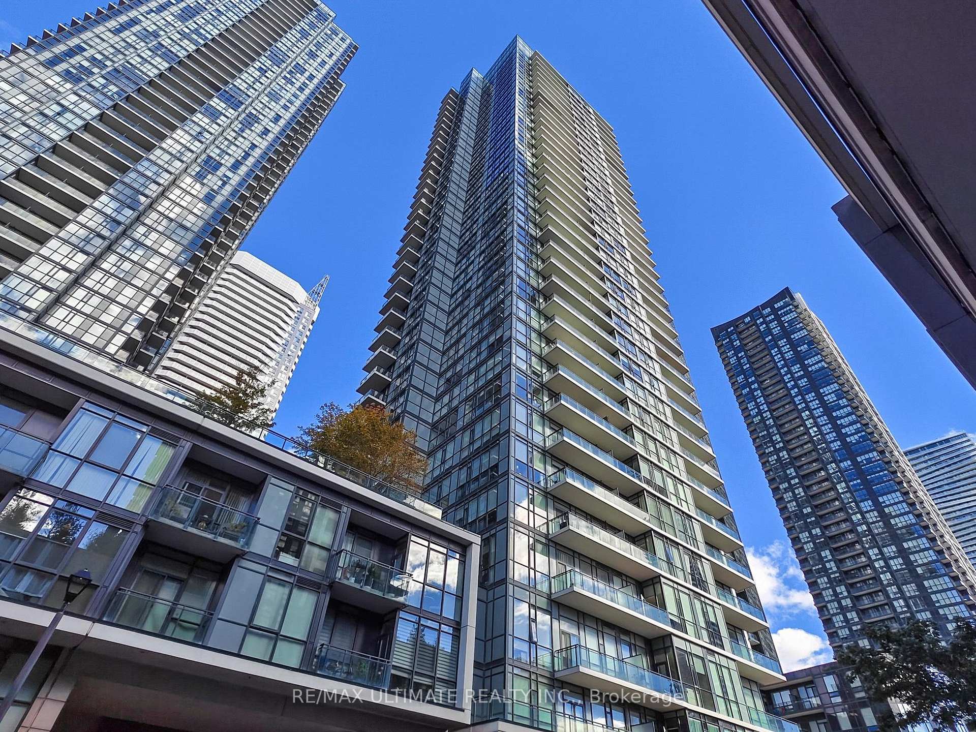 3102 - 4065 Brickstone Mews Mississauga Ontario Canada Sale residential Elena Vankevich Brokerage Information: Not available, please contact website owner