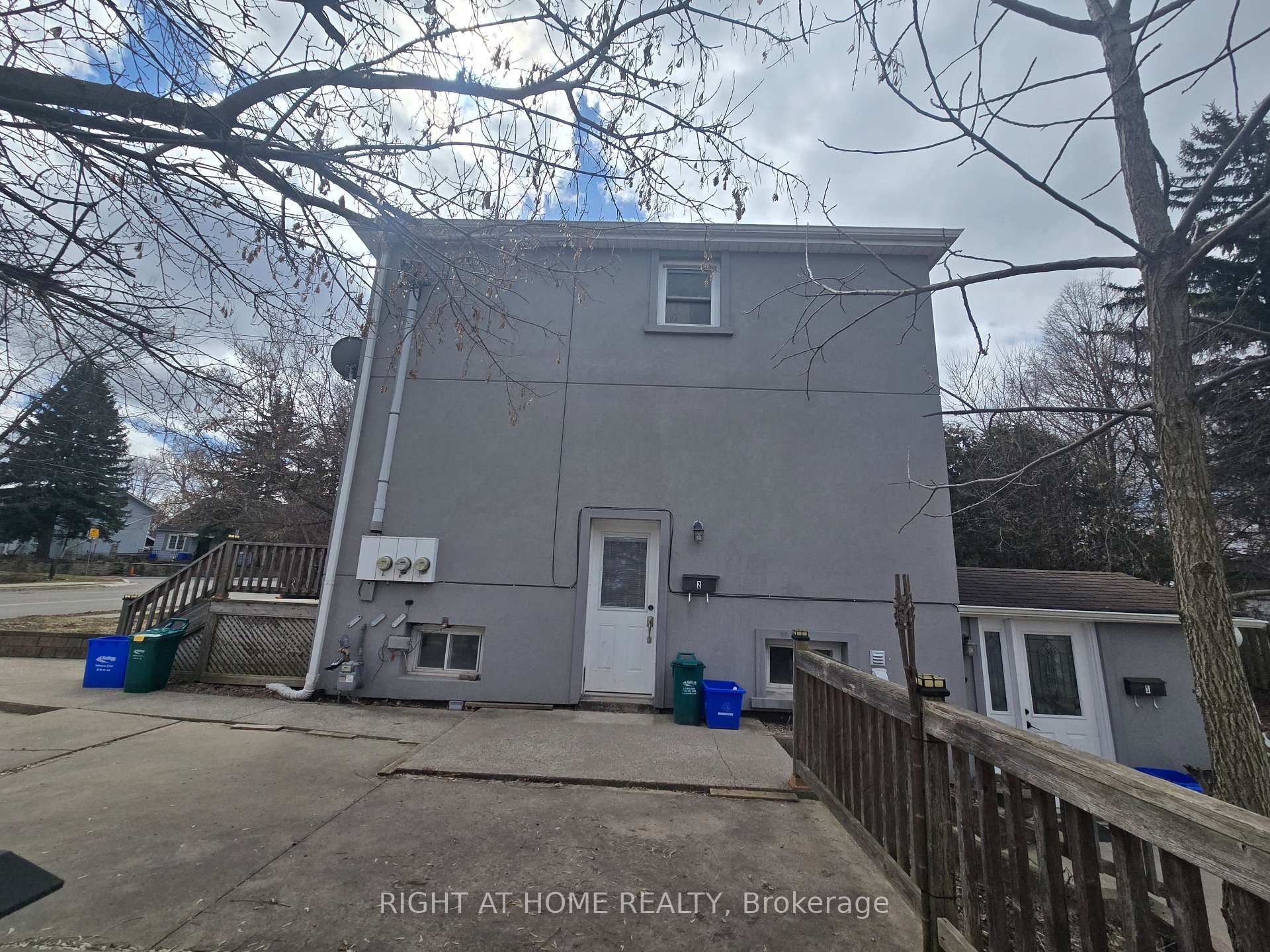 3 - 18 Ewing Street Halton Hills Ontario Canada Rent residential Sherine Ishak Right at Home Realty, Brokerage*