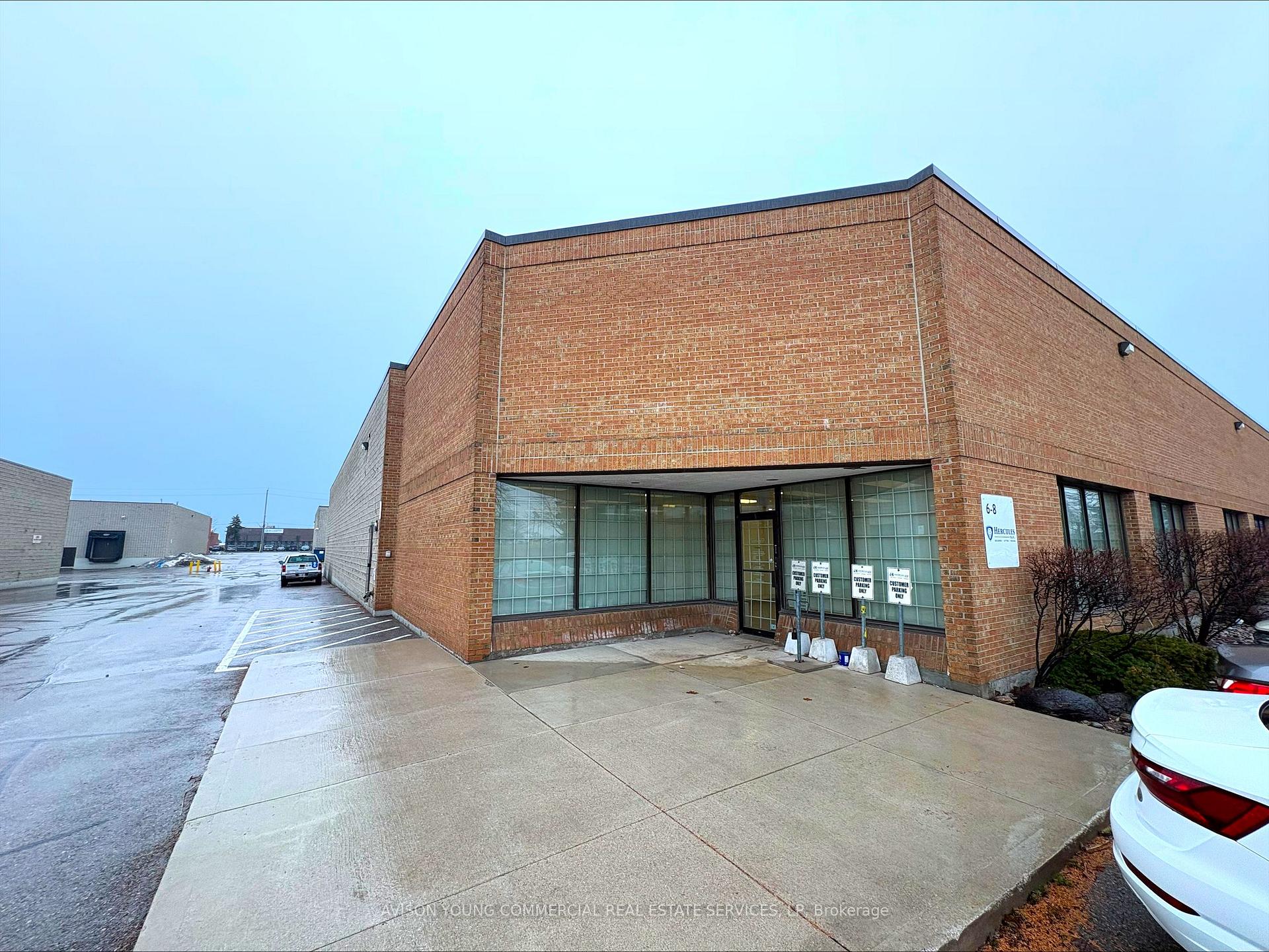 8 - 1750 Courtneypark Drive E Mississauga Ontario Canada Lease commercial Tarun Kumar Right at Home Realty, Brokerage*