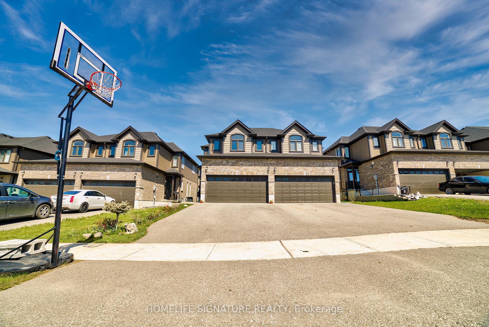111 Links Crescent N Woodstock Ontario Canada Sale residential   HomeLife Signature Realty Inc., Brokerage*