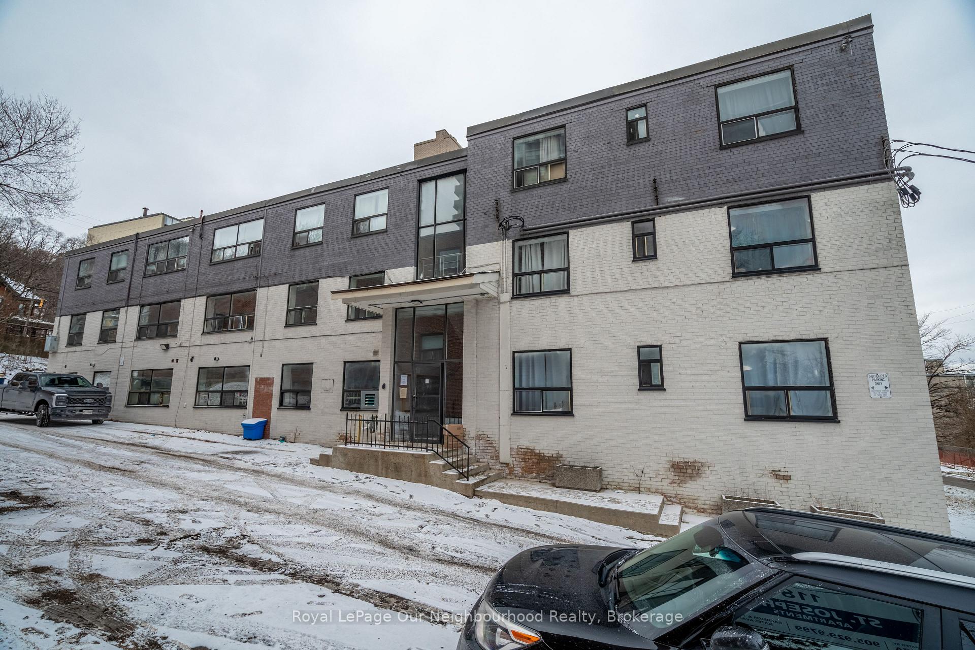 307 - 112 St. Joseph's Drive Hamilton Ontario Canada Rent residential Omar Ali Our Neighbourhood Realty Inc., Brokerage *