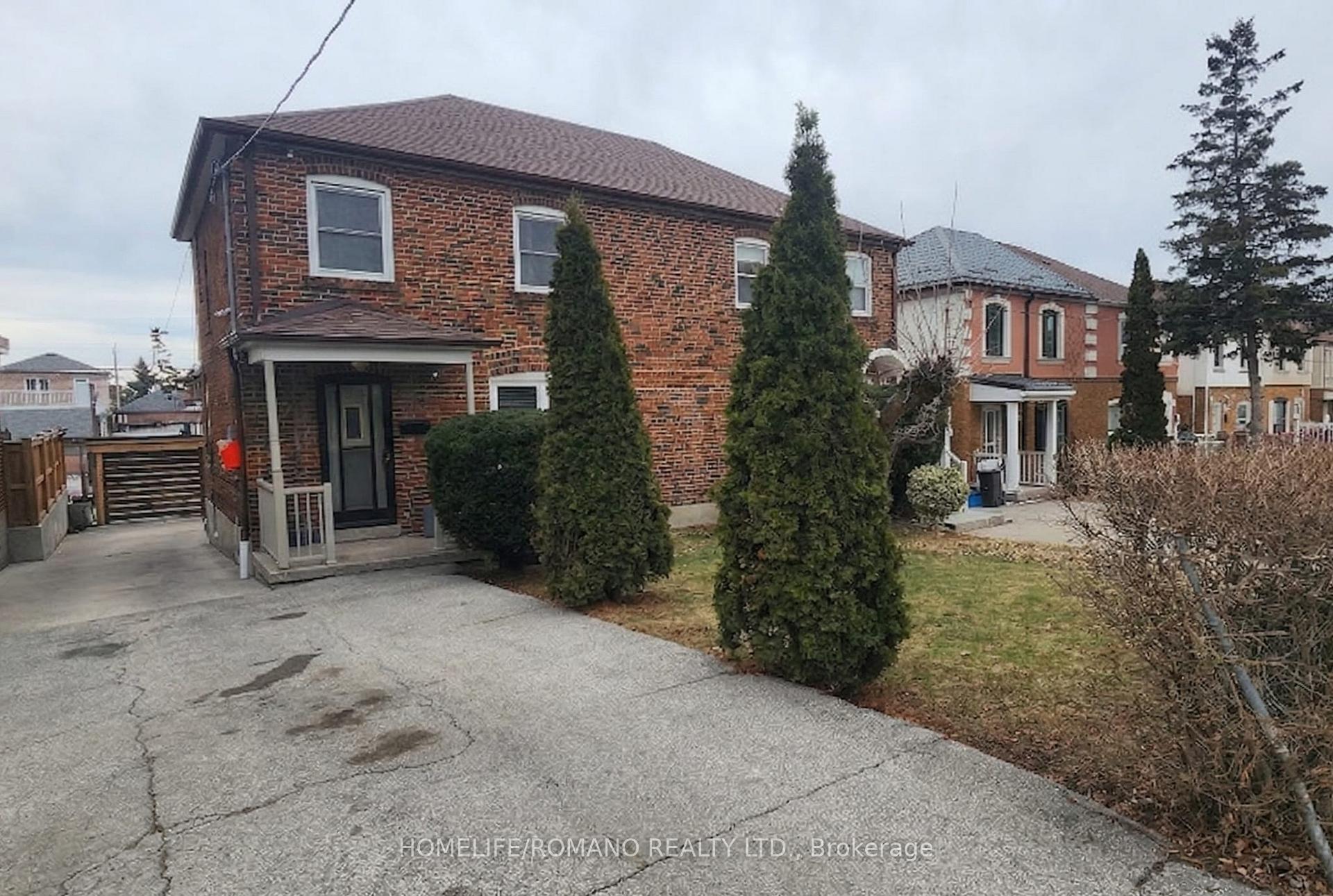 57 Trowell Avenue Toronto Ontario Canada Rent residential MNG Team HomeLife/ROMANO Realty Ltd., Brokerage