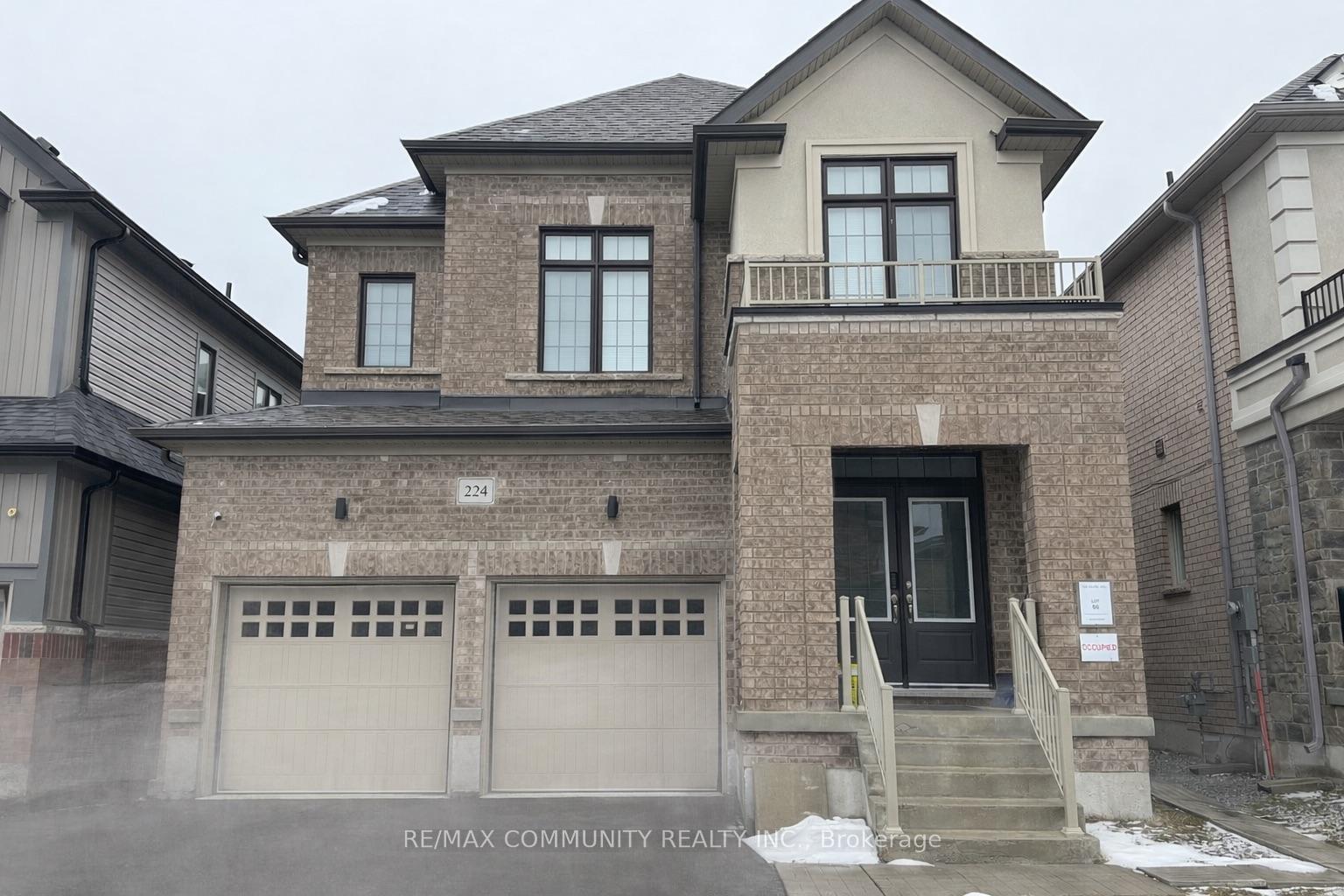 Bsmt - 224 Fleetwood Drive Oshawa Ontario Canada Rent residential Tharsh Kailayapillai RE/MAX COMMUNITY REALTY INC., Brokerage*