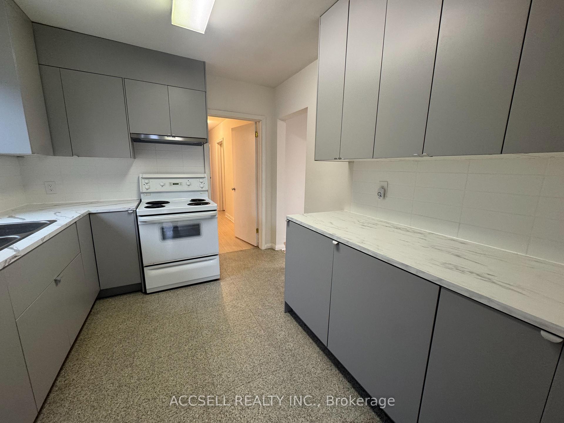 Upper - 99 Kenwood Avenue Toronto Ontario Canada Rent residential ARNAV KAUSHAL ACCSELL REALTY INC. Brokerage*