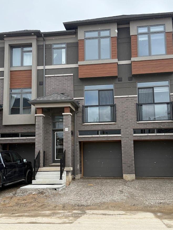 33 - 313 Conklin Road Brantford Ontario Canada Rent residential A. Q. Mufti RE/MAX Real Estate Centre Inc., Brokerage*