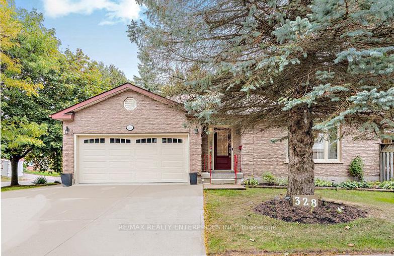 328 Burnett Avenue Cambridge Ontario Canada Sale residential Elaine Timmins RE/MAX REALTY ENTERPRISES INC.