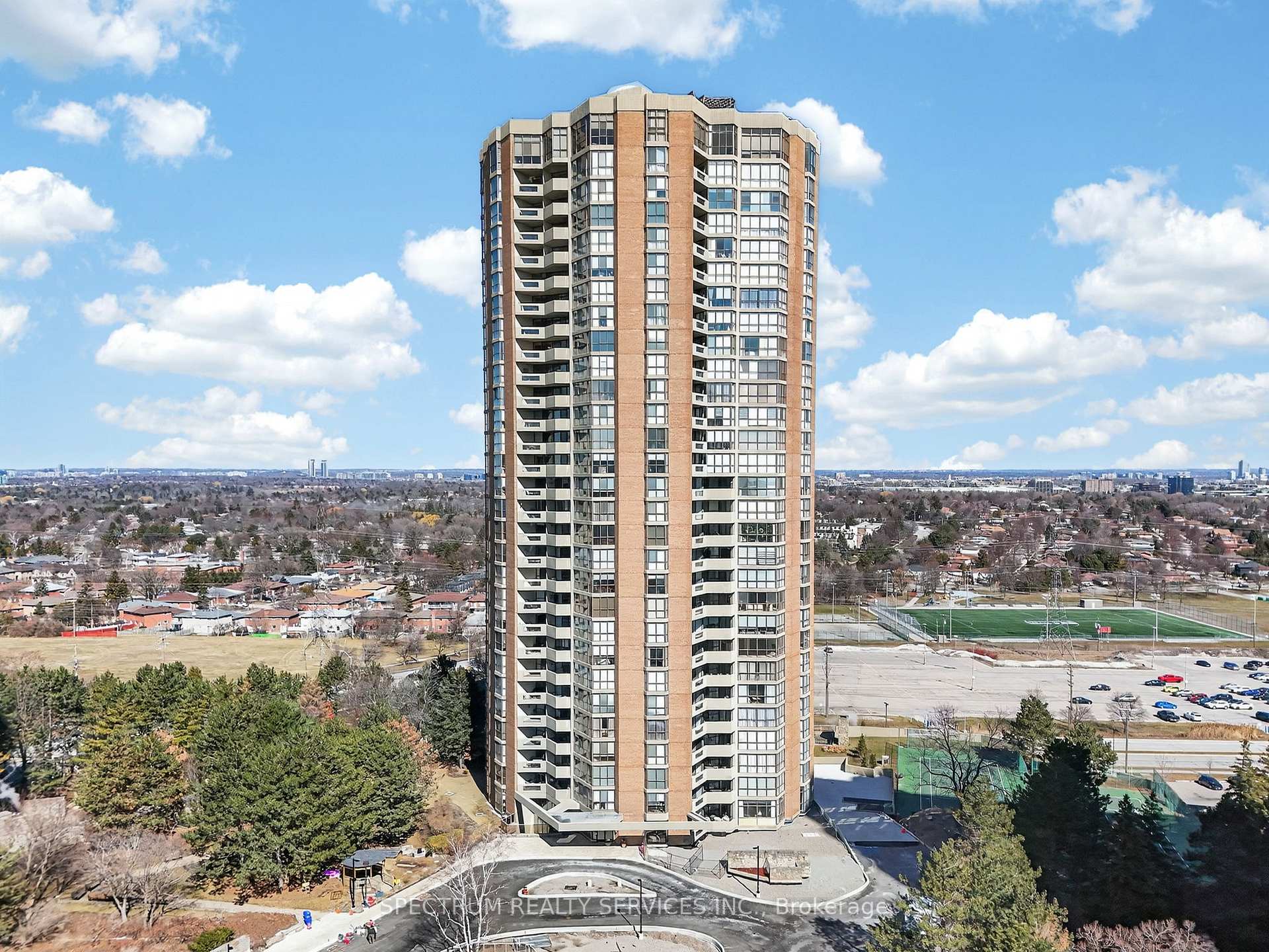 302 - 85 Skymark Drive Toronto Ontario Canada Sale residential Lazlo Vavrovics Spectrum Realty Services Inc., Brokerage *