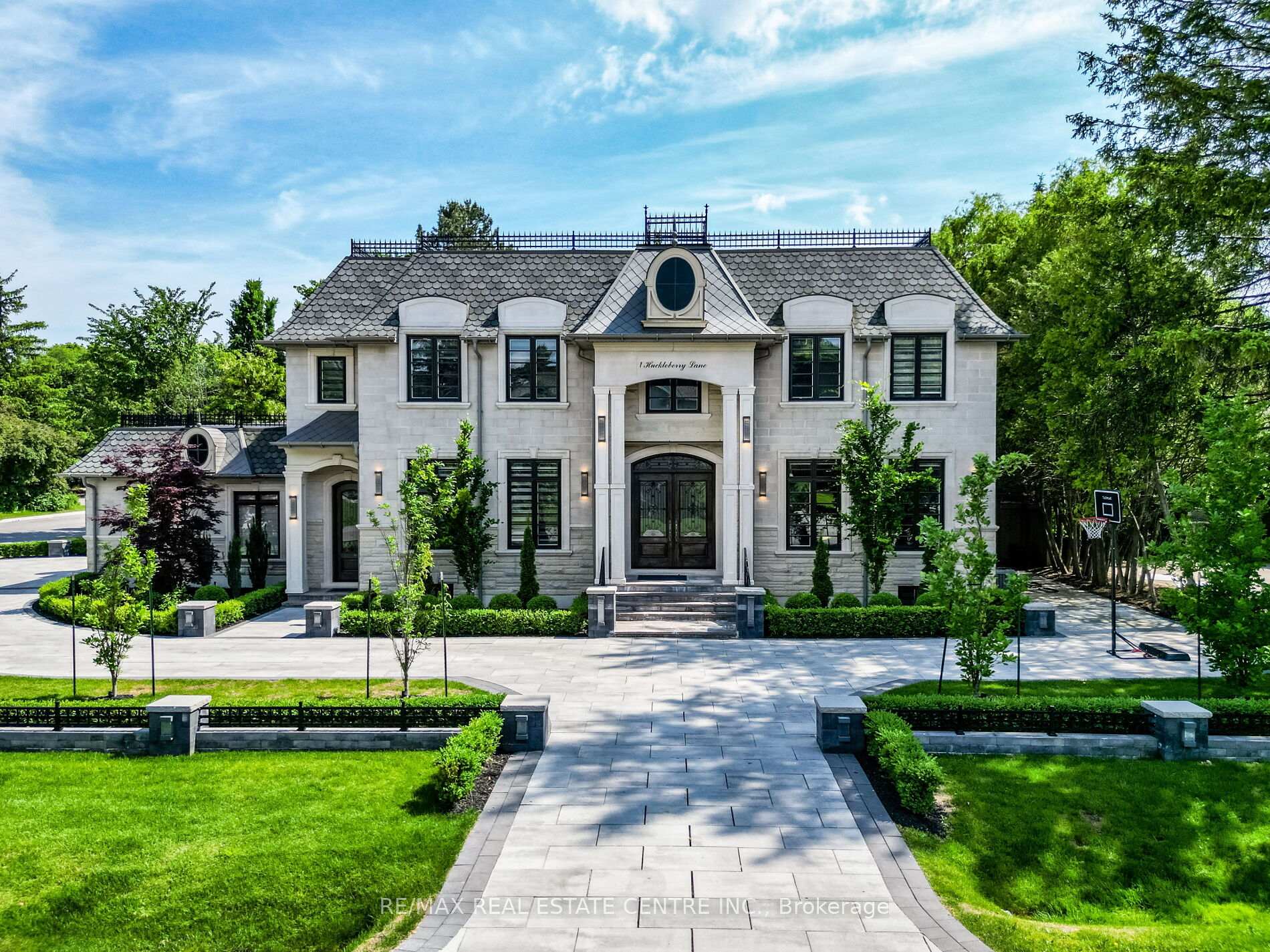 1 Huckleberry Lane Markham Ontario Canada Sale residential   Realty Executives Group Ltd., Brokerage