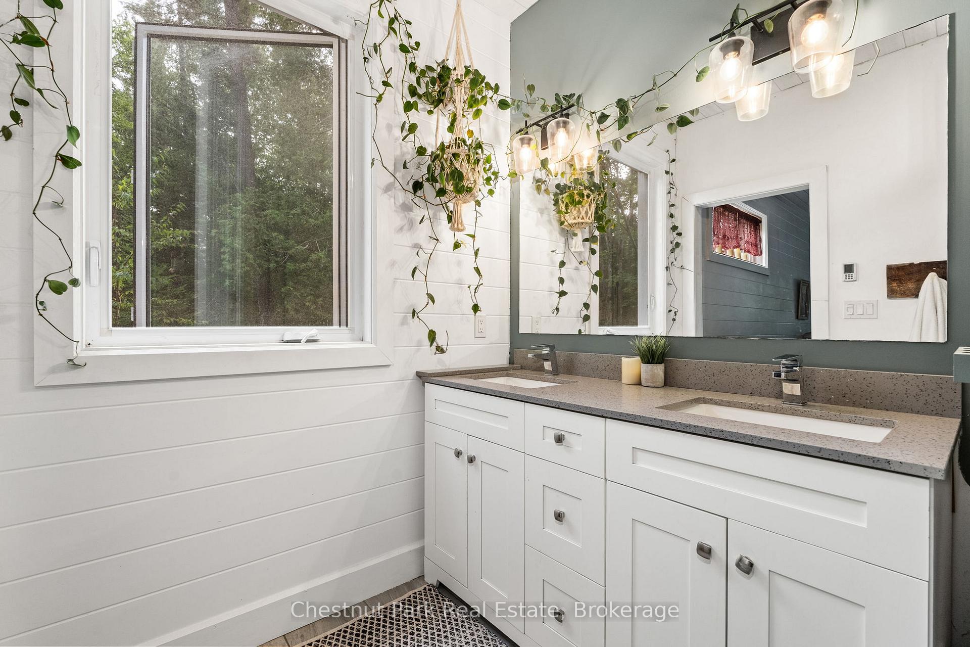 4 Bedroom Single Family Home/House's Image 17