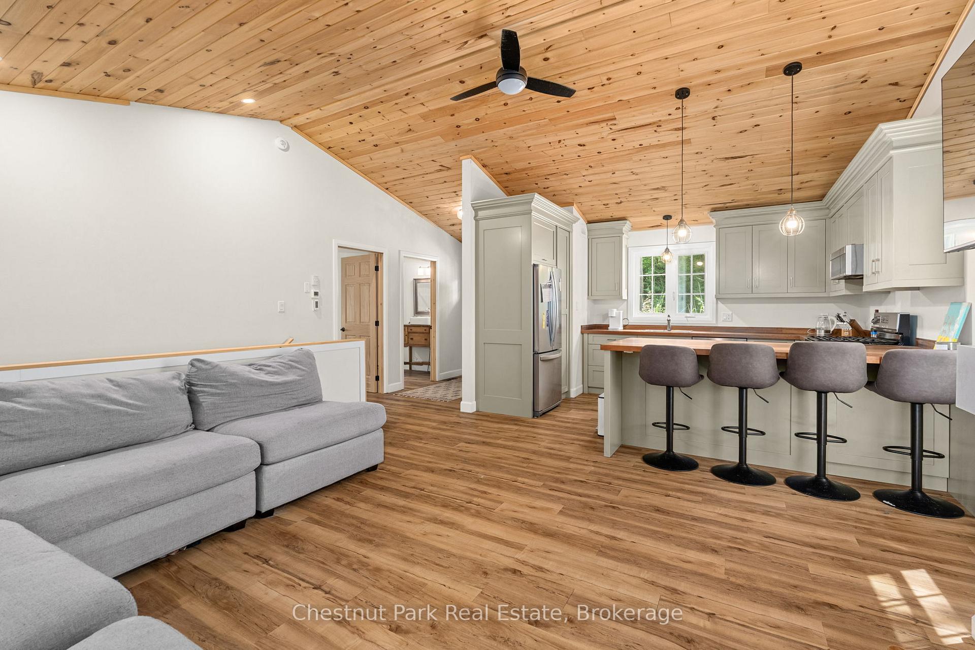 4 Bedroom Single Family Home/House's Image 39