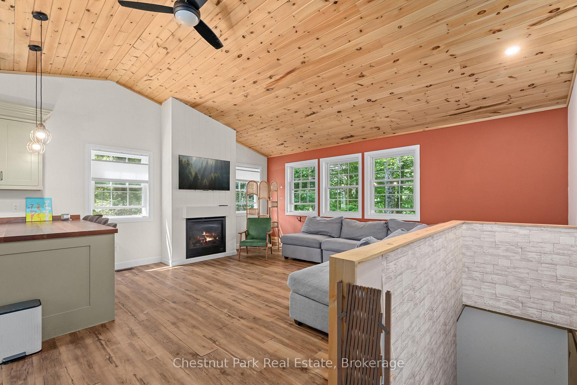 4 Bedroom Single Family Home/House's Image 35