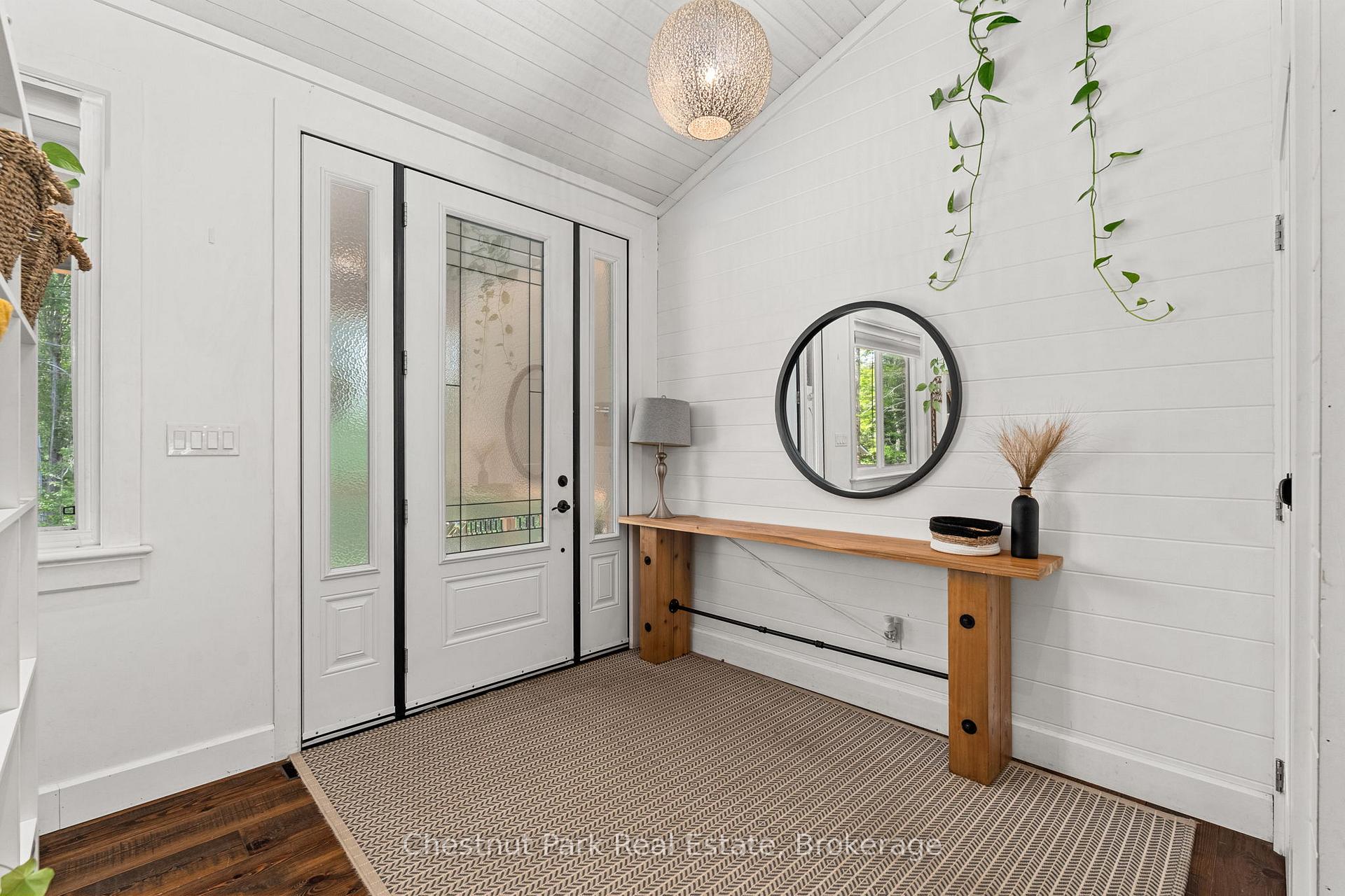 4 Bedroom Single Family Home/House's Image 3