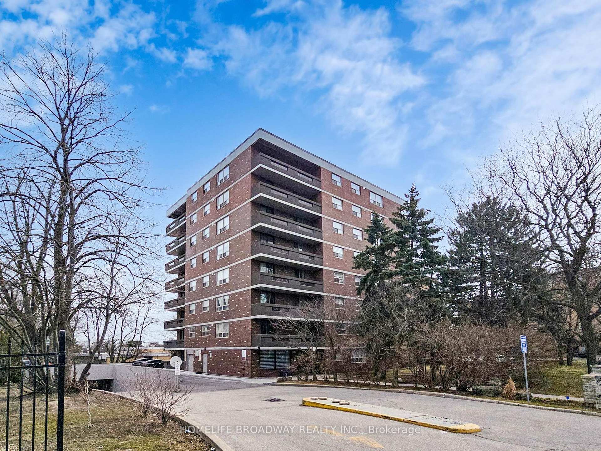 504 - 7451 Yonge Street Markham Ontario Canada Sale residential   HomeLife Broadway Realty Inc., Brokerage*