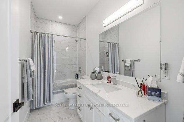 2 Bedroom Single Family Home/House's Image 7